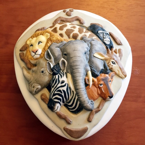 Disney Parks Animal Kingdom Trinket Keepsake Box - Picture 3 of 6